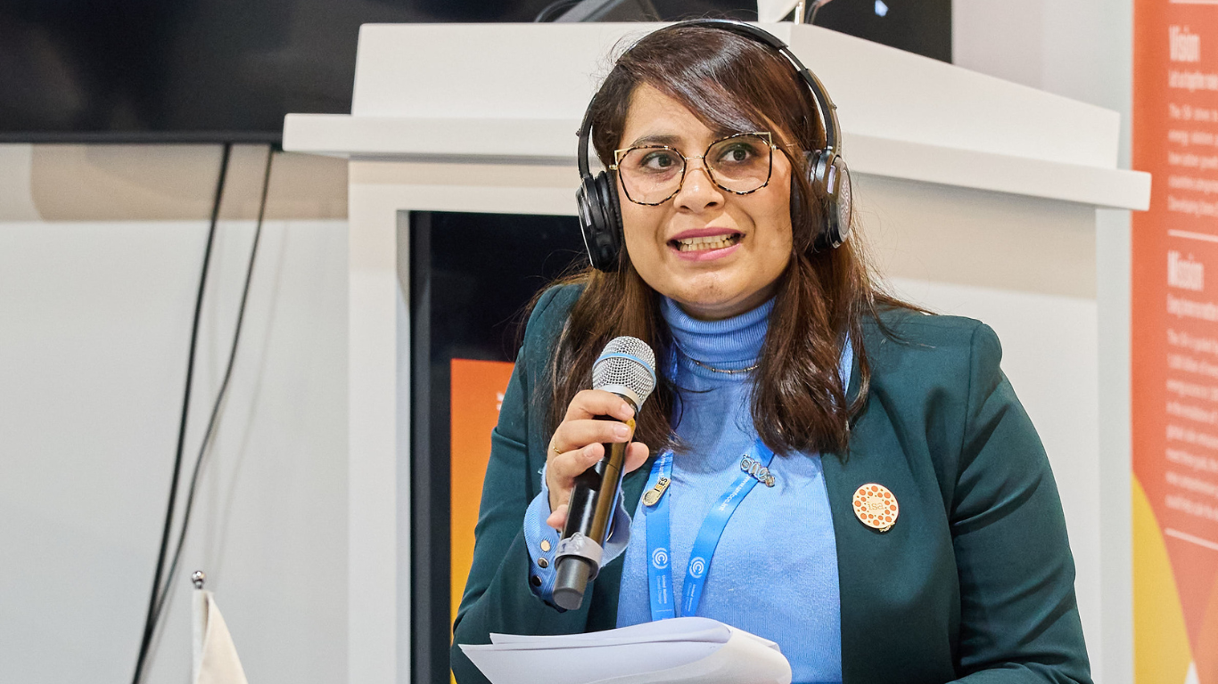 Image of Dr Gurleen Kaur speaking at COP29 in Azerbaijan.  